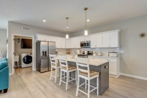 15-web-or-mls-S Superior Pl-015