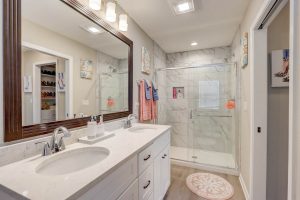 20-web-or-mls-S Superior Pl-020