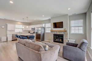 22-web-or-mls-S Superior Pl-022