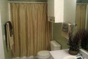 HatcheryHillApartments_Bathroom Model 2