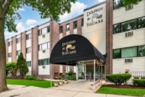 PrimaryPhoto-1.jpg-nggid0252-ngg0dyn-200x140x100-00f0w010c011r110f110r010t010