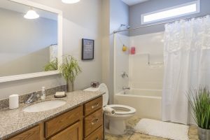 Residences-at-008-Oak-View