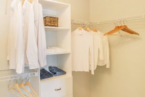 Residences-at-021-Oak-View