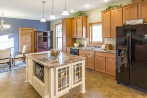 Residences-at-029-Oak-View